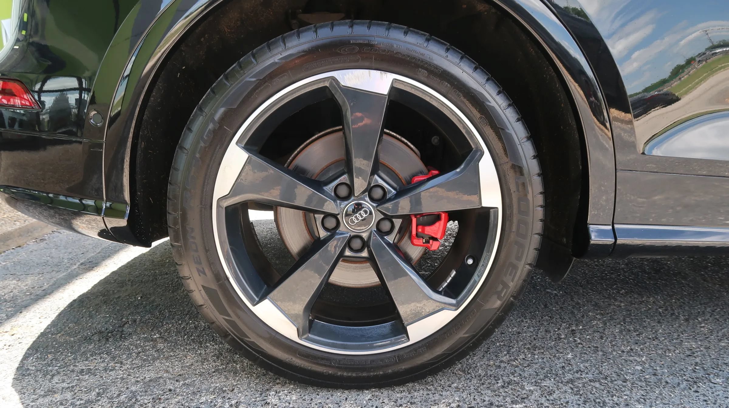 Used 2019 Audi SQ5 Prestige w/ Prestige Package AWD/4WD image 53