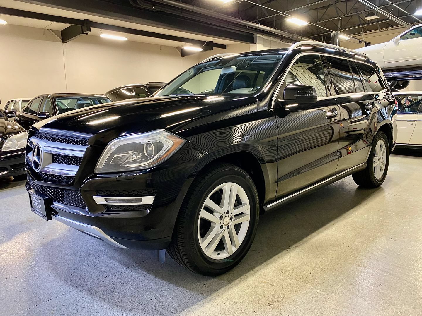 Used 2015 Mercedes-Benz GL 320 BlueTEC 4MATIC image 4