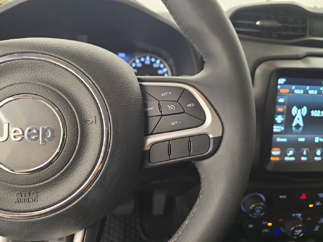 Used 2023 Jeep Renegade Altitude AWD/4WD image 30