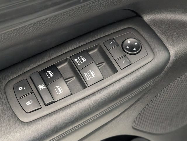 Certified 2021 Jeep Grand Cherokee Laredo X RWD image 11