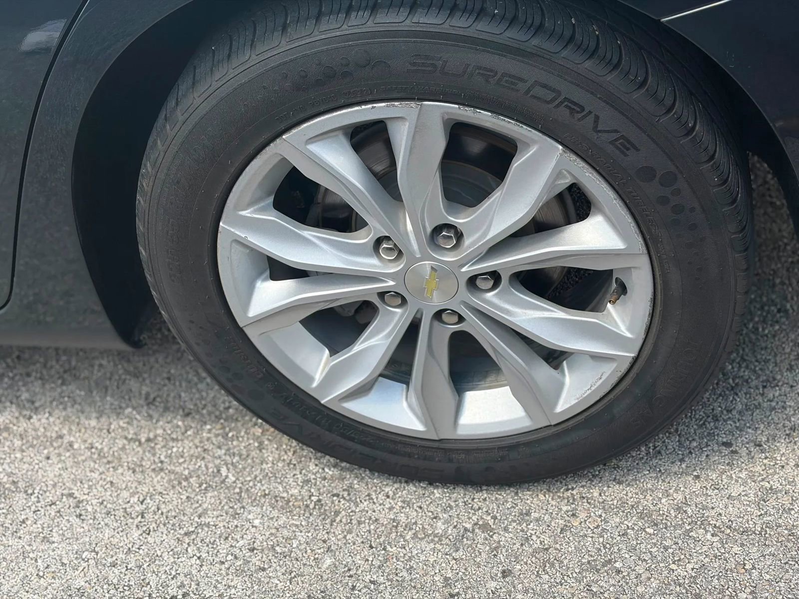 Used 2021 Chevrolet Malibu LT FWD image 8