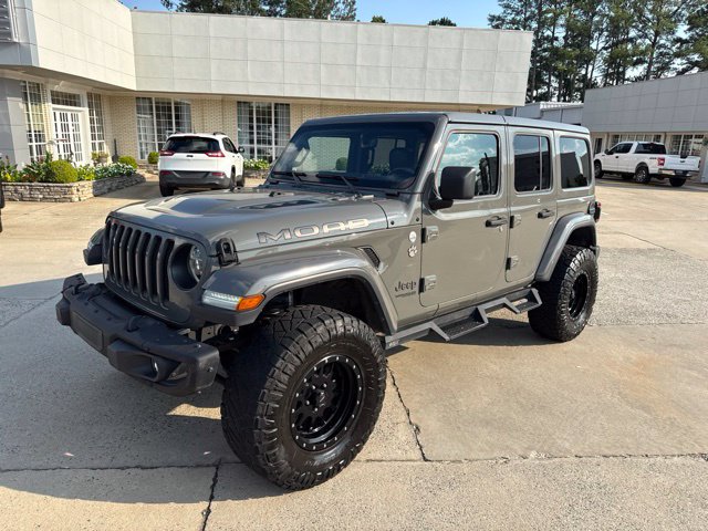 Used 2019 Jeep Wrangler Unlimited Sahara w/ Quick Order Package 24M Moab AWD/4WD image 2