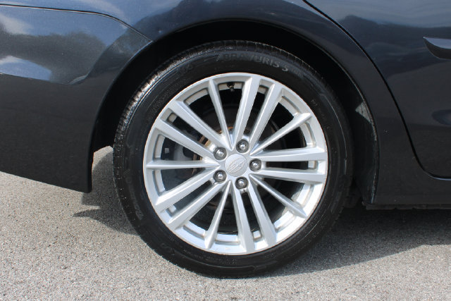 Used 2012 Subaru Impreza 2.0i Limited AWD/4WD image 32