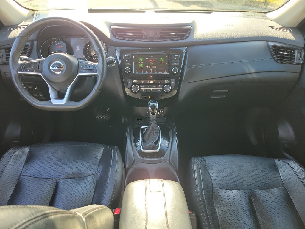 Used 2020 Nissan Rogue SL FWD image 13