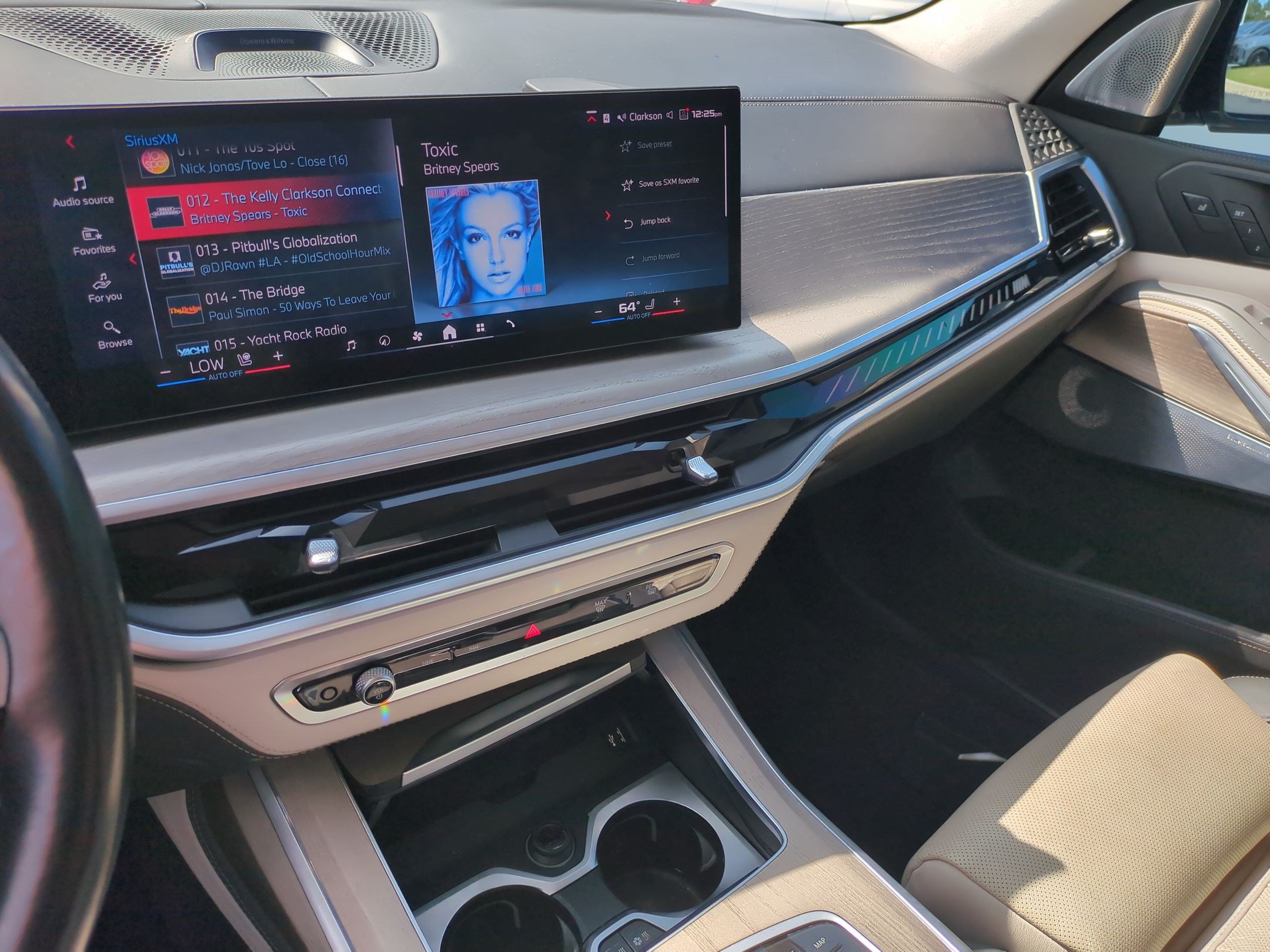 Used 2024 BMW X7 M60i w/ Executive Package AWD/4WD image 22