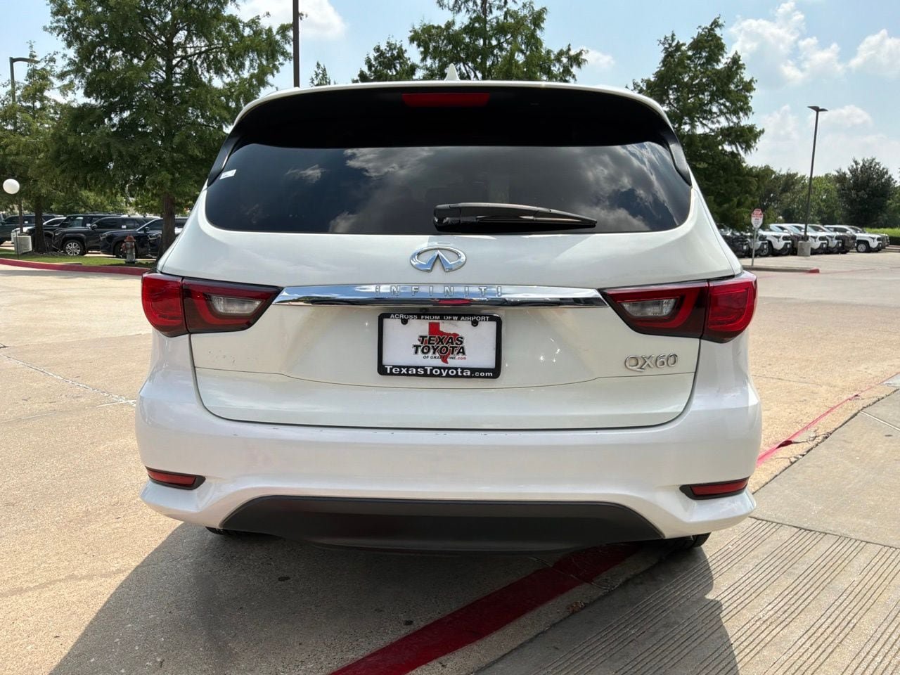 Used 2020 INFINITI QX60 Pure FWD image 7