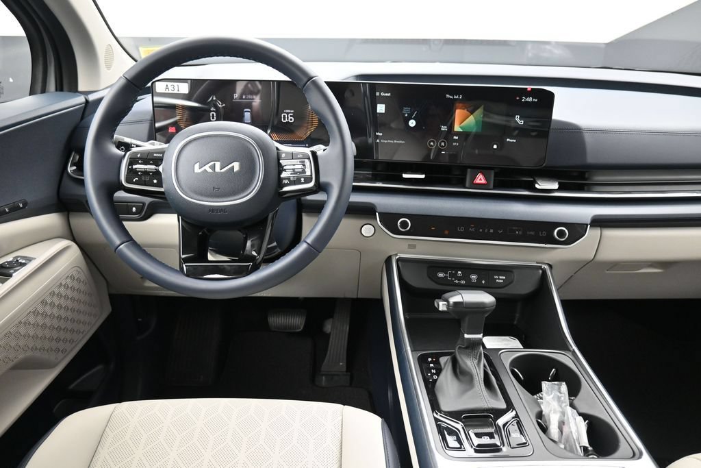 New 2026 Kia Carnival EX FWD image 19