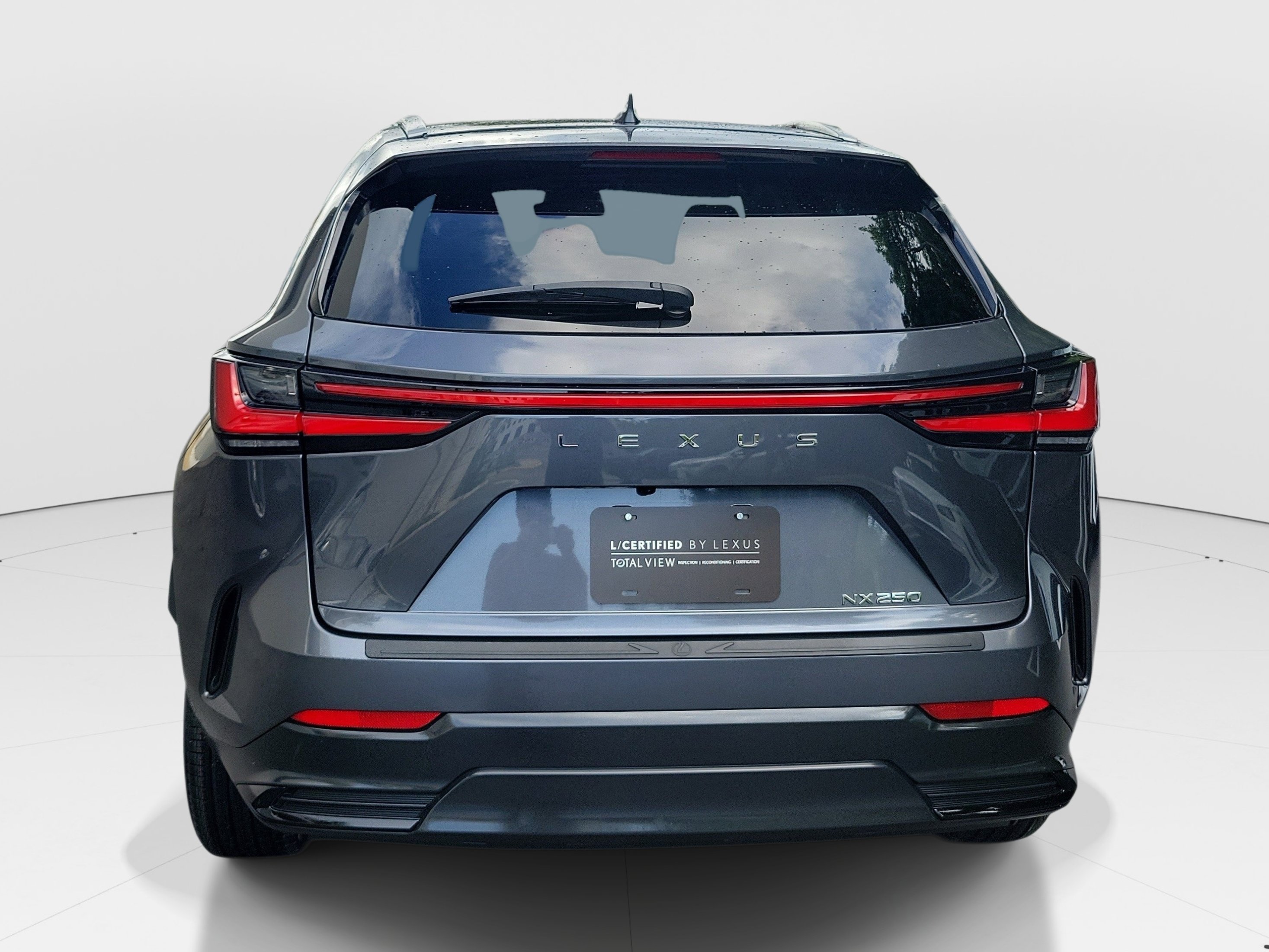 Certified 2024 Lexus NX 250 FWD w/ Towing Package (2000 Lbs) image 5