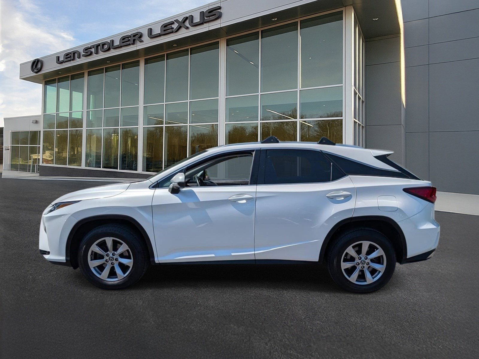 Used 2019 Lexus RX 350 AWD w/ Navigation Package image 5