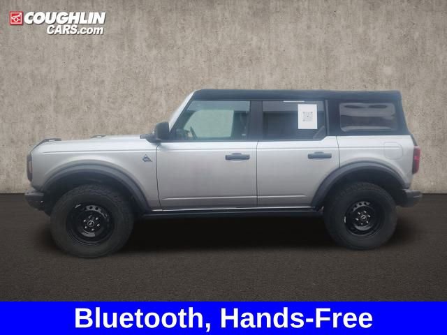 Used 2022 Ford Bronco Black Diamond video 3