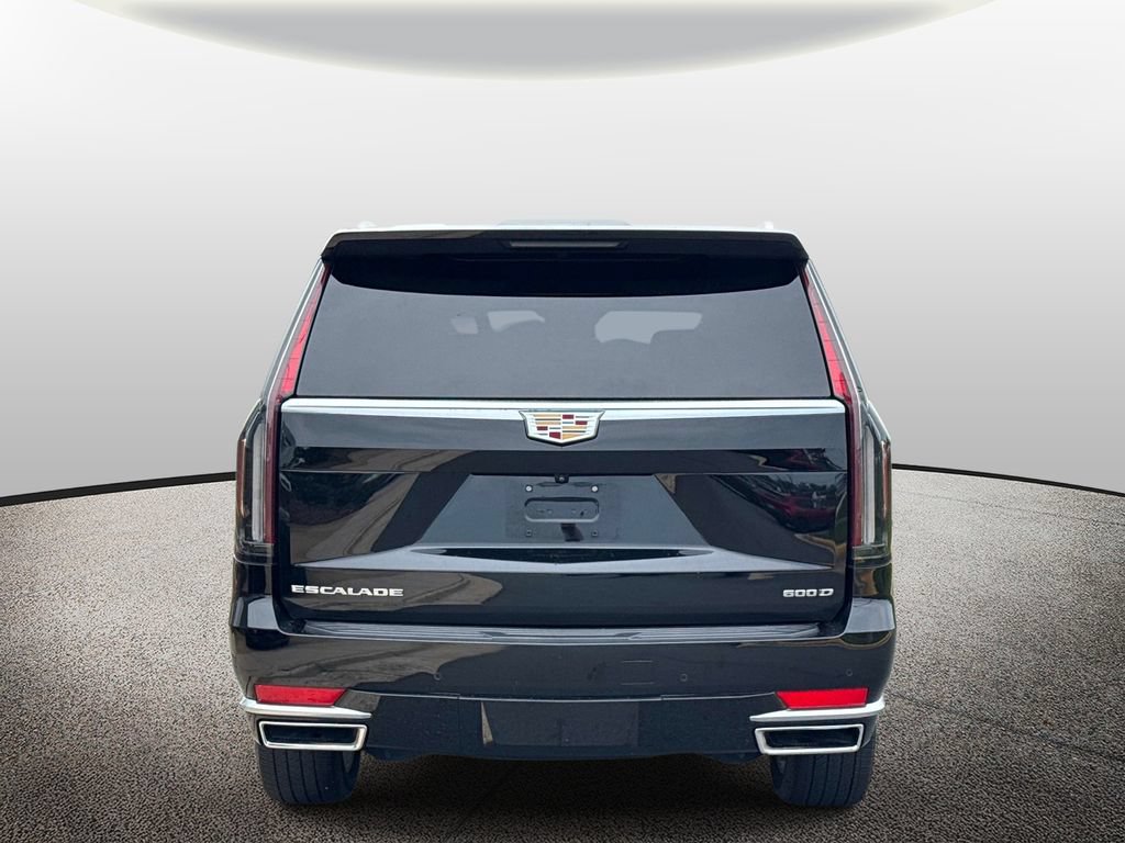 Used 2024 Cadillac Escalade ESV Luxury AWD/4WD image 3