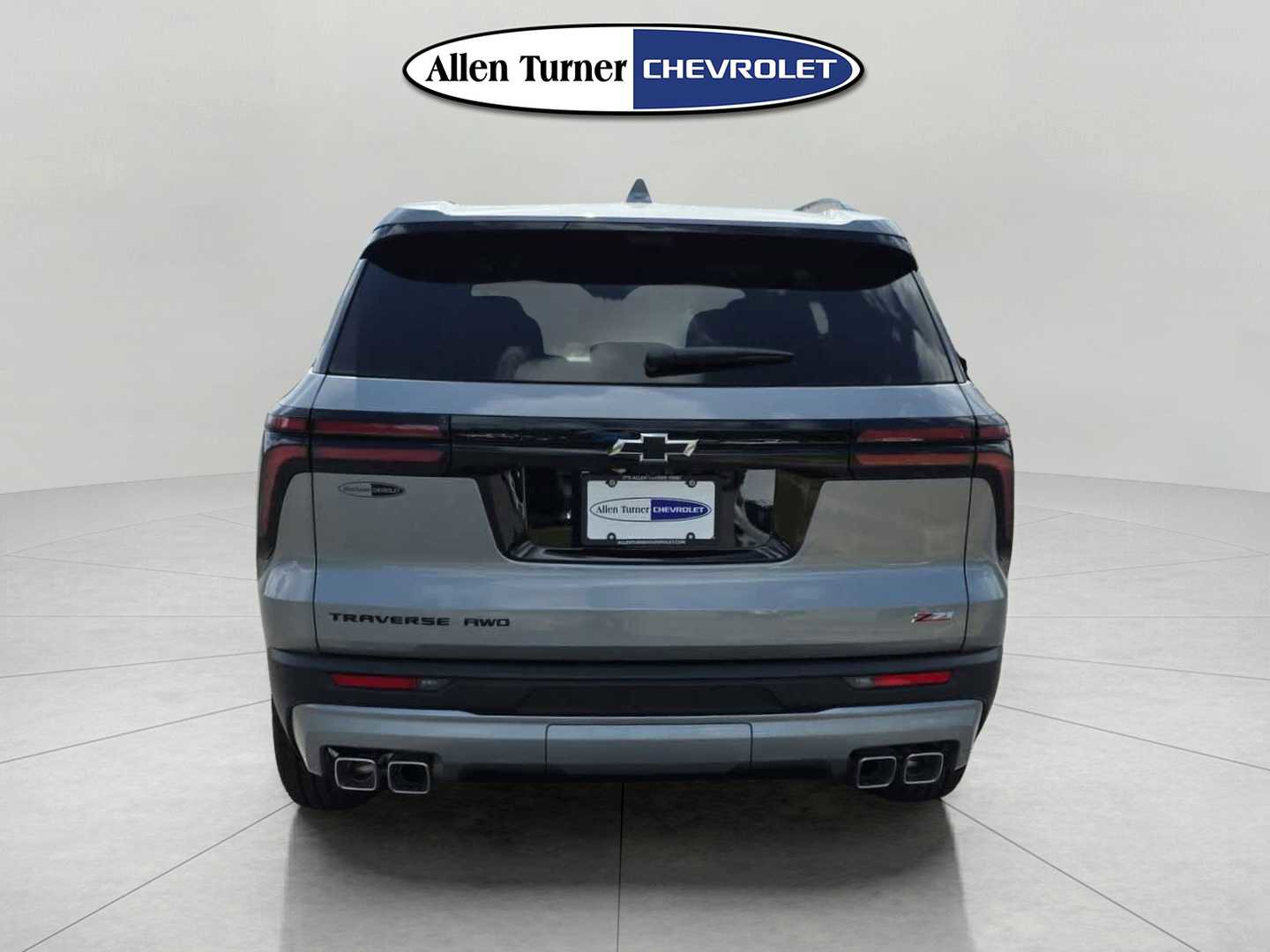 New 2026 Chevrolet Traverse Z71 w/ Driver Confidence Package AWD/4WD image 5