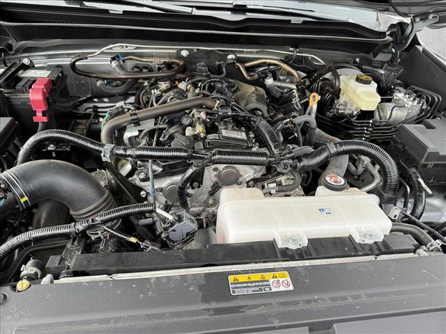 Certified 2025 Toyota Tacoma SR5 image 21