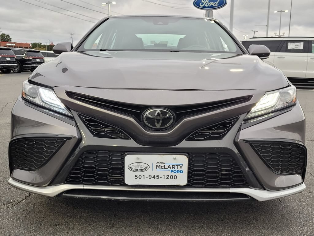 Used 2023 Toyota Camry XSE FWD image 16