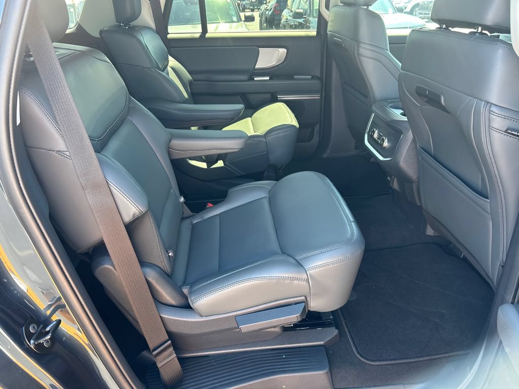 New 2026 Ford Expedition Max Active AWD/4WD image 15