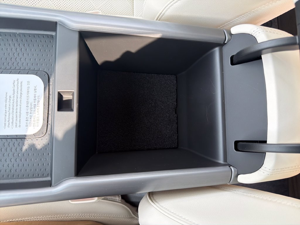 New 2027 Genesis GV60 Prestige AWD/4WD image 23