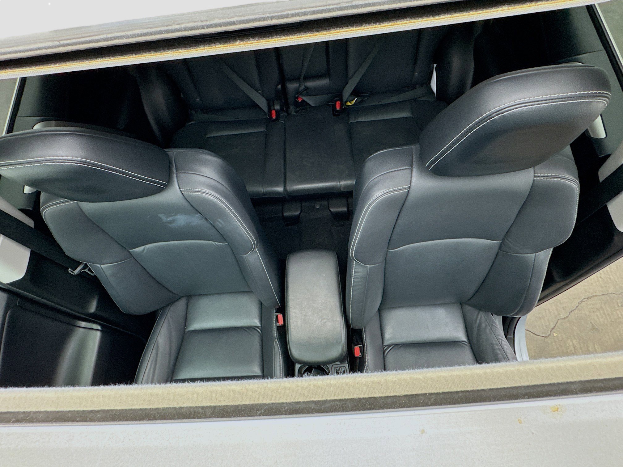 Used 2018 Toyota RAV4 Limited w/ Advanced Technology Package image 14