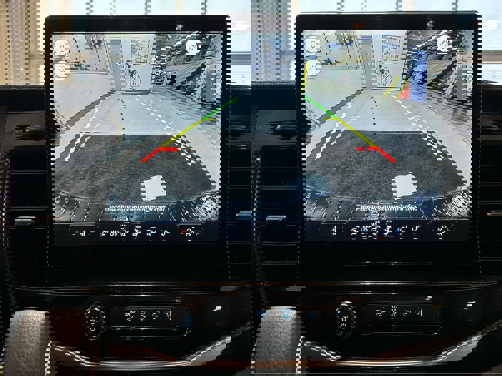 Used 2025 Ford Transit 350 XLT image 20