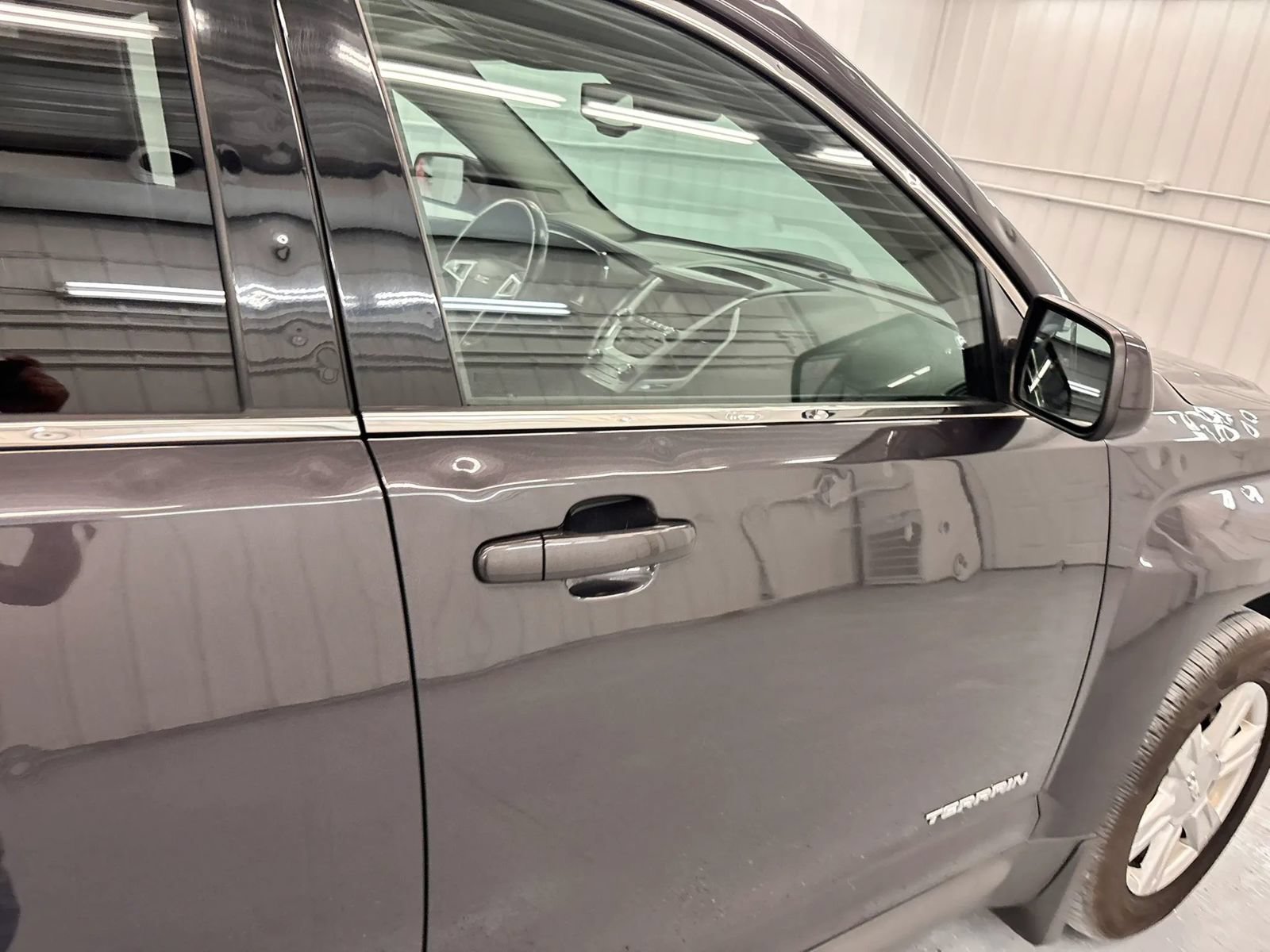 Used 2016 GMC Terrain SLE w/ Driver Alert Package I FWD image 41