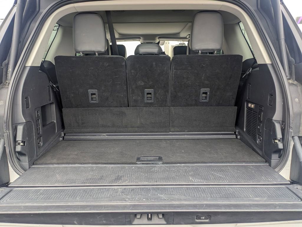 Used 2025 Ford Expedition Active image 43