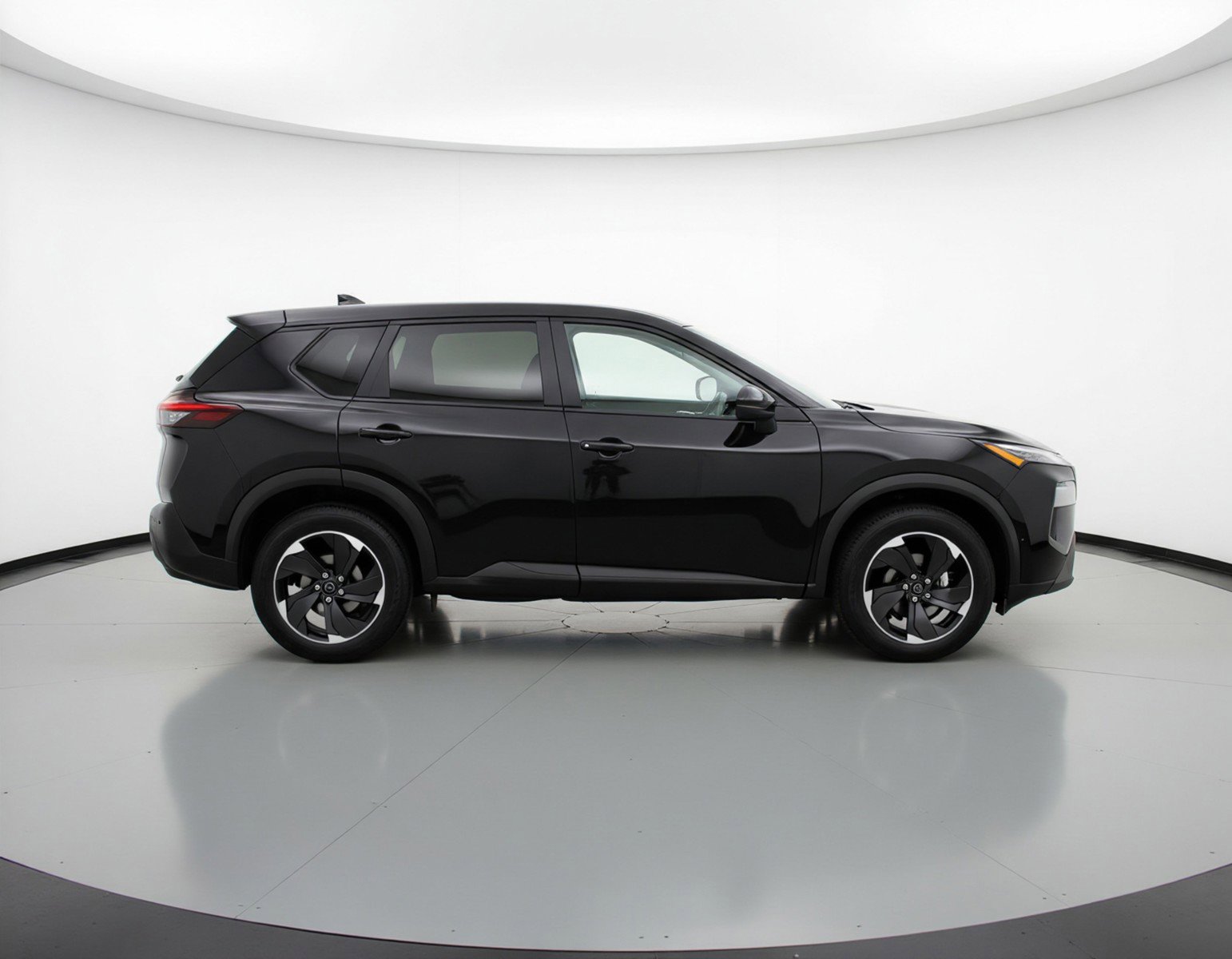 Used 2025 Nissan Rogue SV FWD image 11