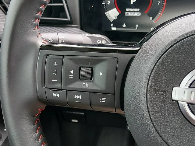 Certified 2025 Nissan Kicks SR FWD image 25