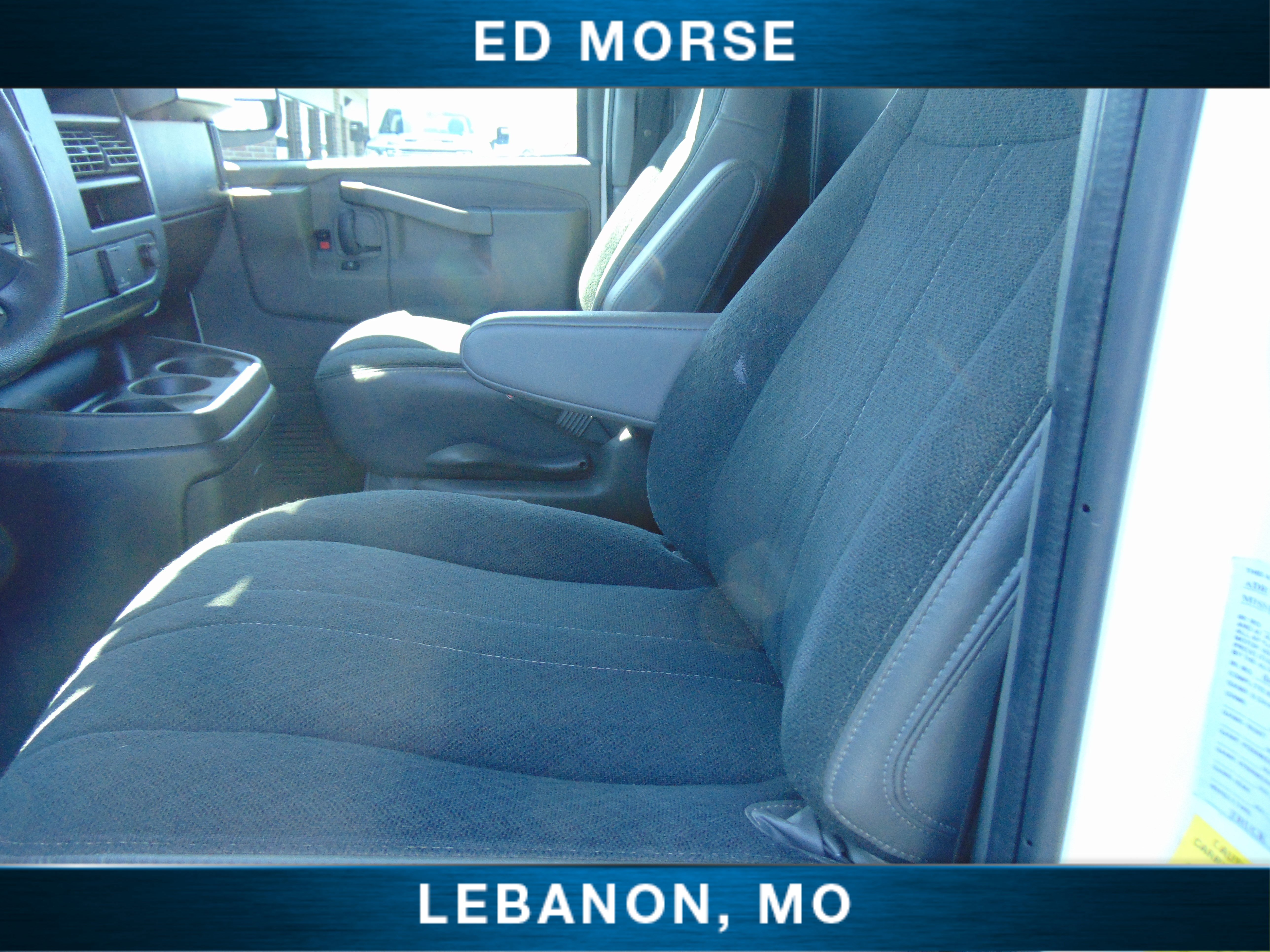 Used 2024 Chevrolet Express 2500 w/ Driver Convenience Package RWD image 17