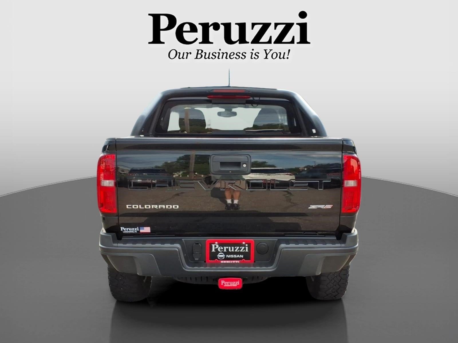 Used 2021 Chevrolet Colorado ZR2 w/ ZR2 Midnight Special Edition AWD/4WD image 4