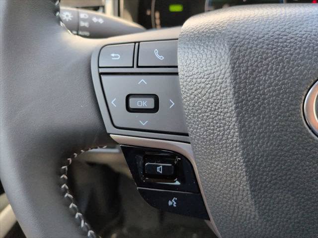 Certified 2026 Toyota Camry SE FWD image 22