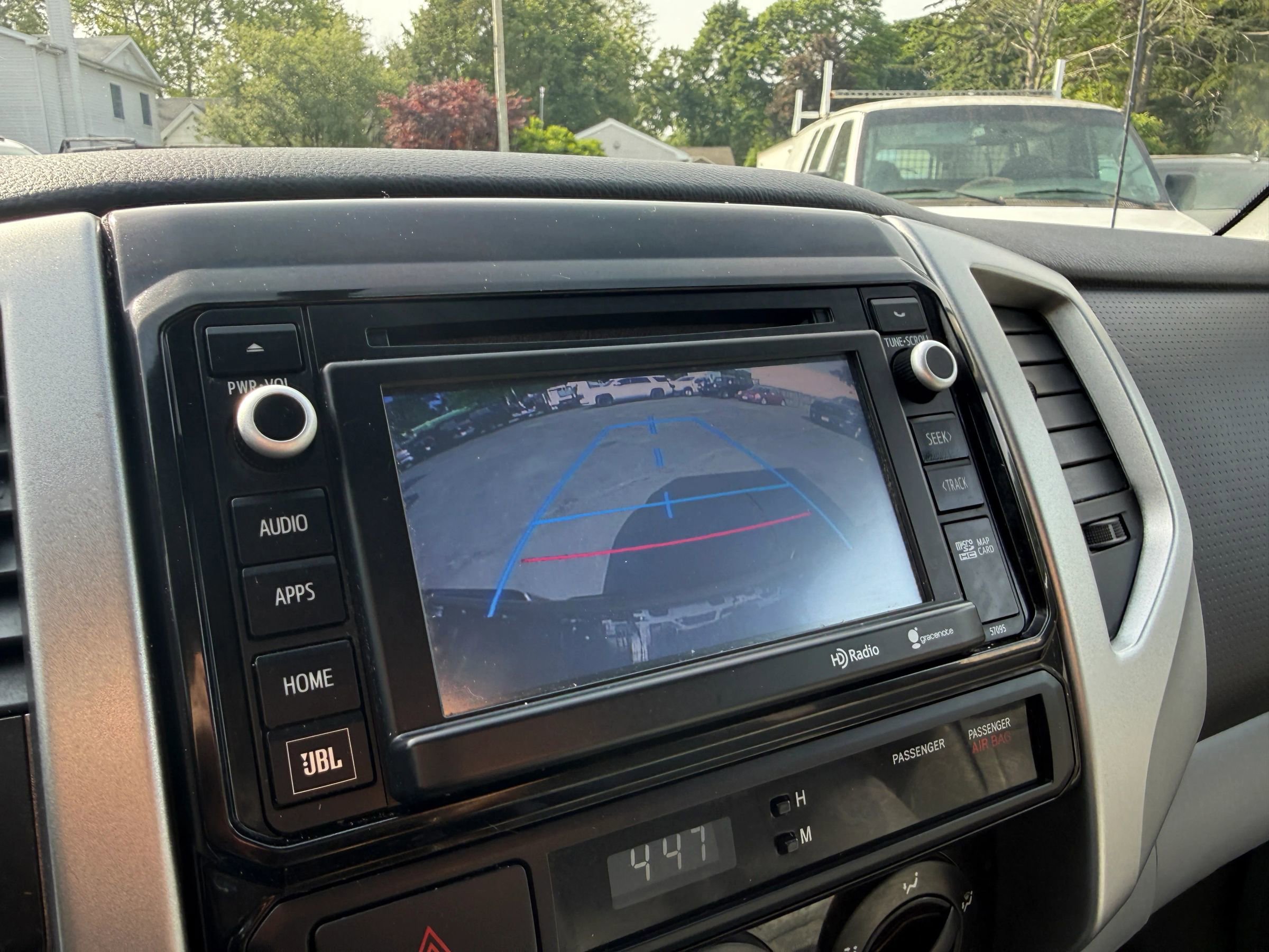 Used 2014 Toyota Tacoma 4x4 Double Cab image 29