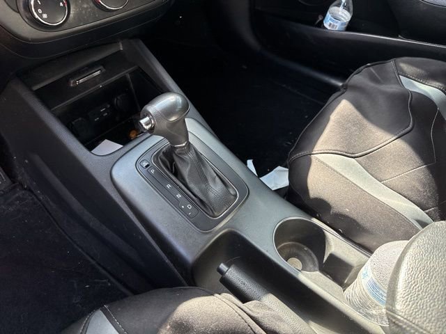 Used 2016 Kia Forte LX w/ LX Popular Package image 16