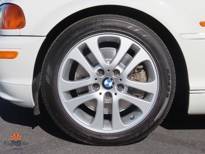 Used 2001 BMW 330Ci Convertible image 16