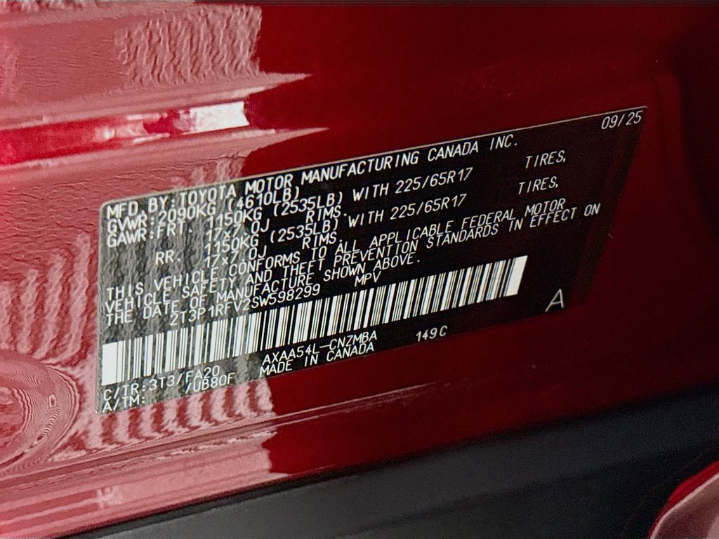 Certified 2025 Toyota RAV4 XLE image 33