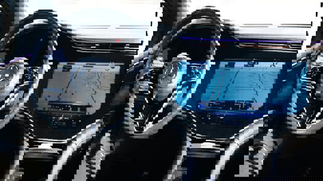 Certified 2023 Mercedes-Benz EQS 580 4MATIC SUV image 18