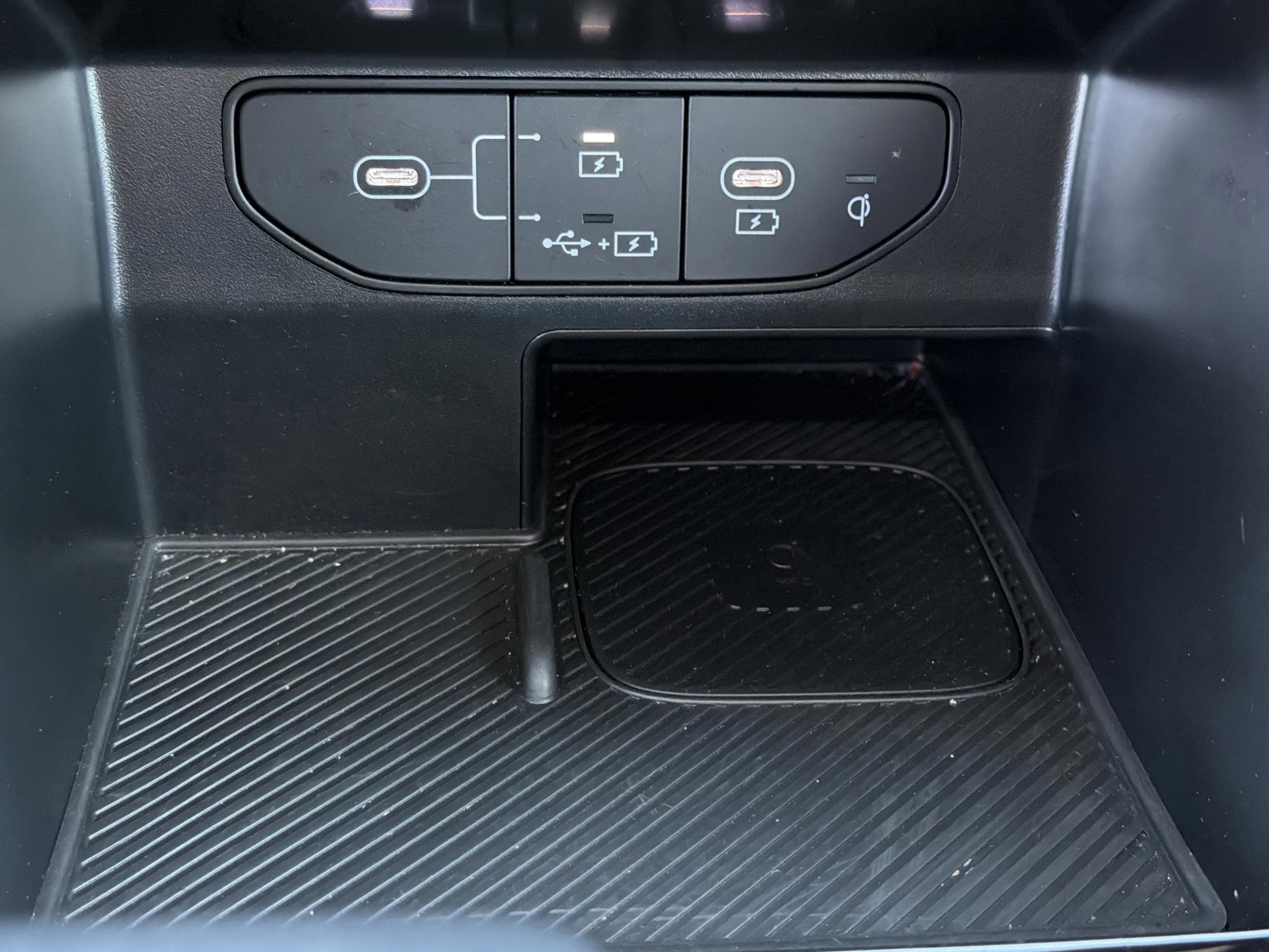 Certified 2025 Kia Sorento SX Prestige image 18