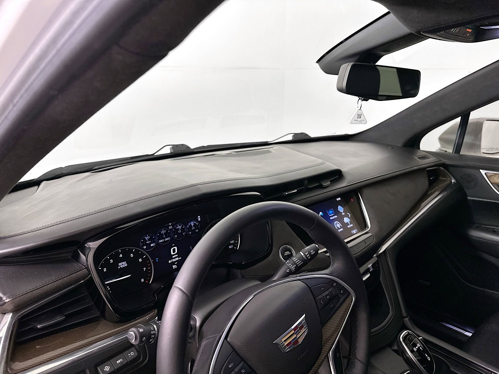 Used 2017 Cadillac XT5 Platinum image 10