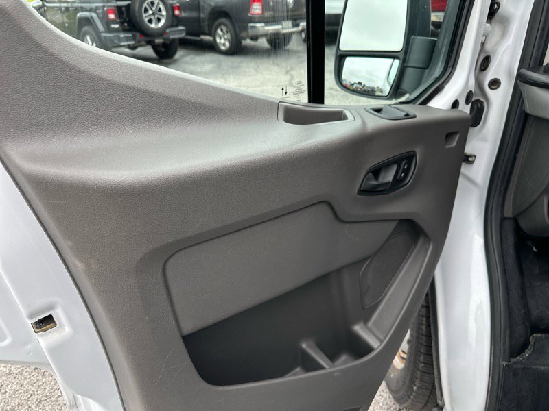 Used 2021 Ford Transit 150 XL image 11
