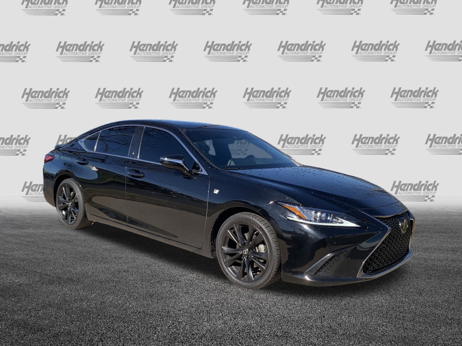 Certified 2022 Lexus ES 350 F Sport w/ Accessory Package image 2