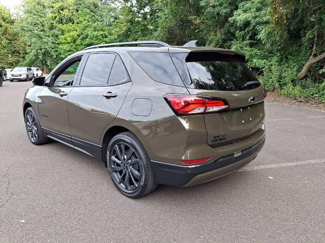 Used 2023 Chevrolet Equinox RS AWD/4WD image 6