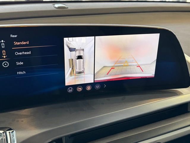New 2026 Cadillac Vistiq Luxury image 4