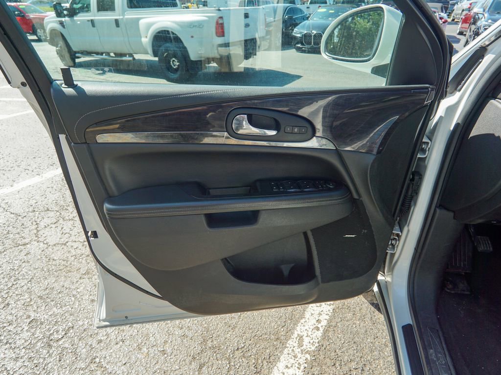 Used 2017 Buick Enclave Premium w/ Experience Buick Package image 17