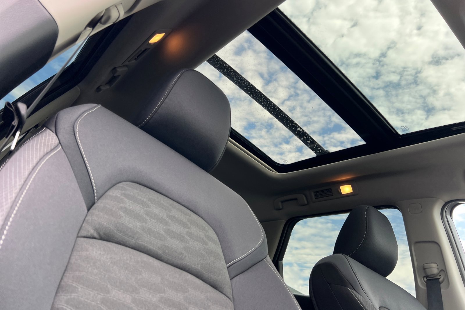 New 2025 Nissan Pathfinder SV w/ SV Premium Package image 20