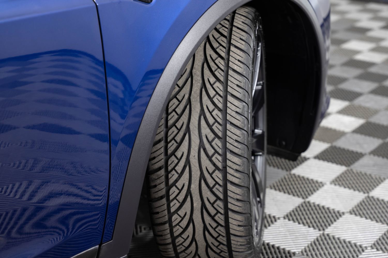 Used 2023 Tesla Model X Plaid image 41