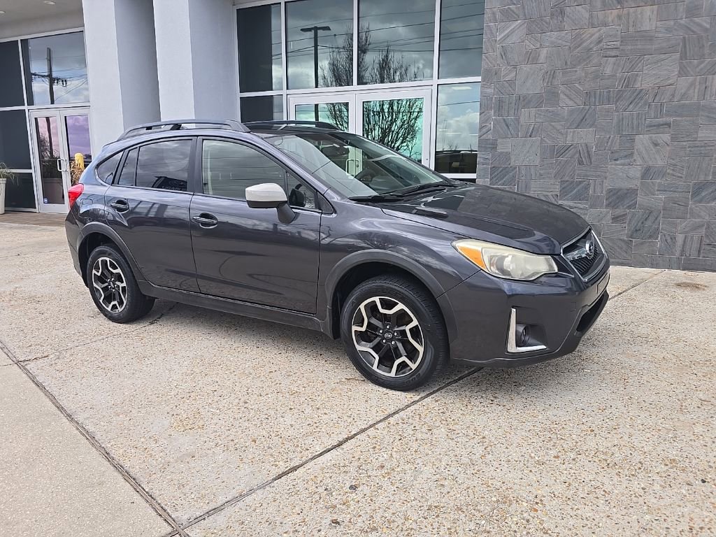 Used 2016 Subaru Crosstrek 2.0i Premium image 2