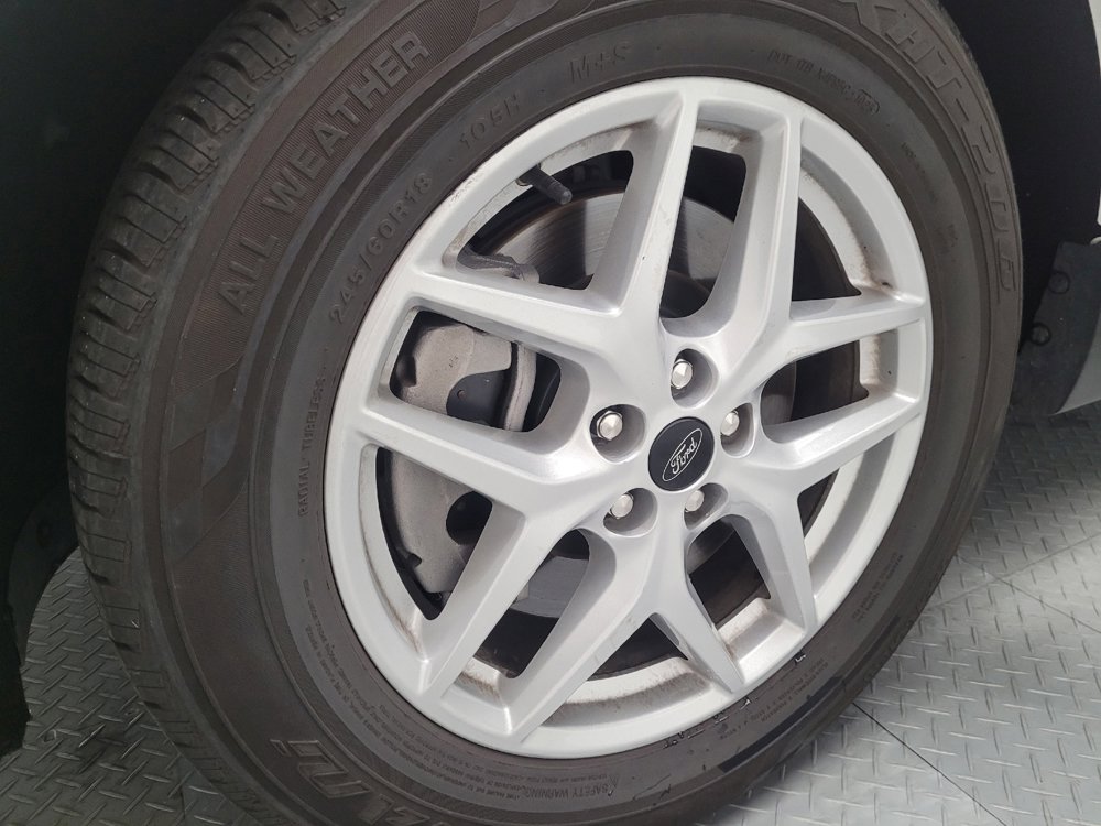 Used 2023 Ford Edge SEL image 31