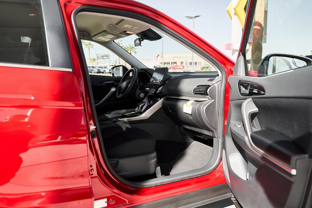 New 2026 Mitsubishi Eclipse Cross ES image 12
