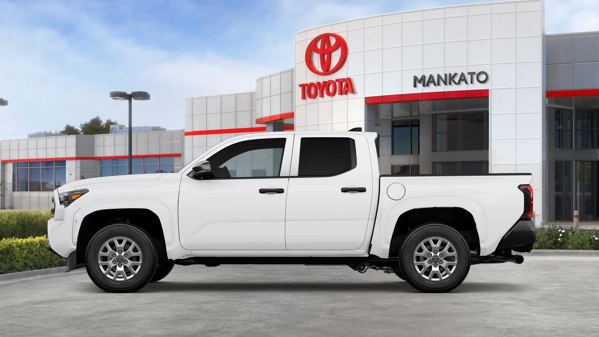 Used 2025 Toyota Tacoma SR image 34