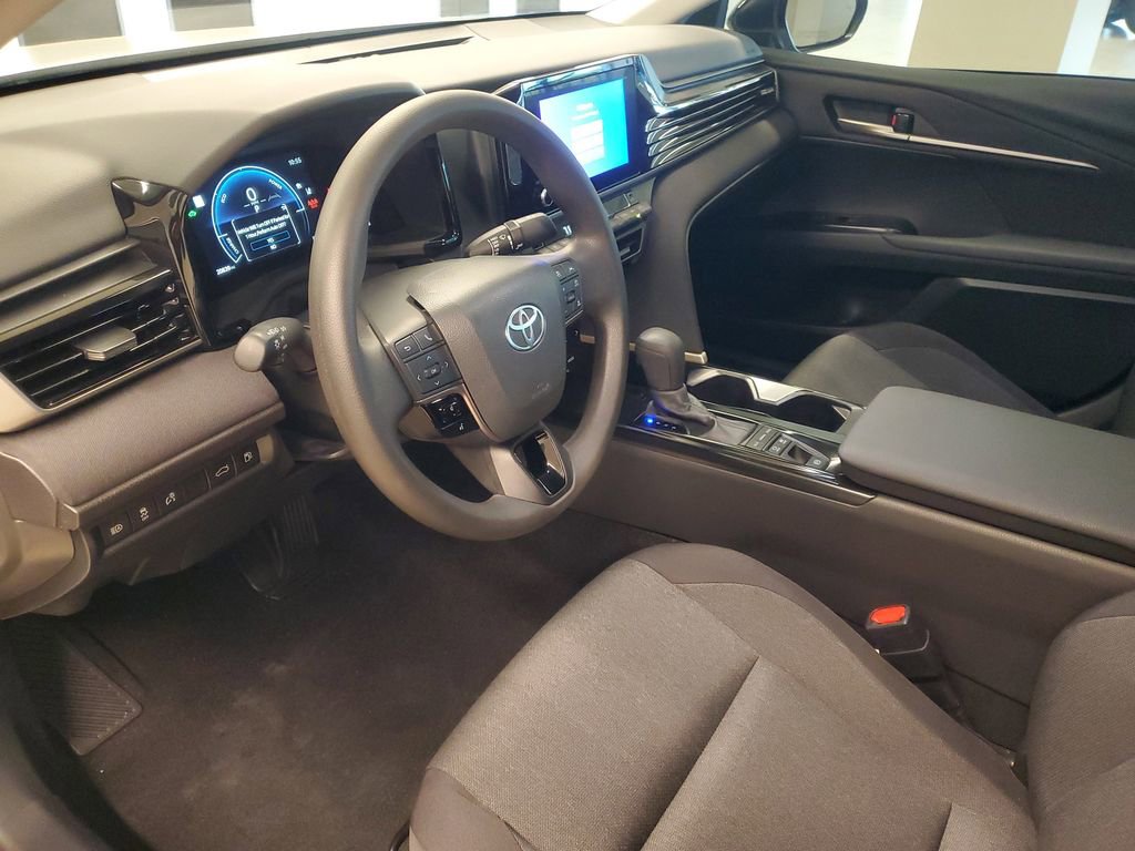 Certified 2025 Toyota Camry LE FWD image 15