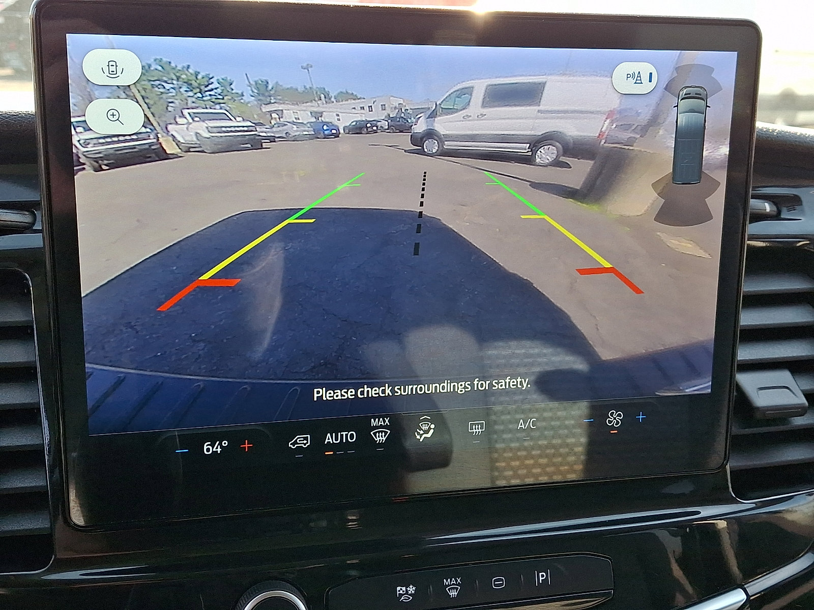 Used 2024 Ford Transit 350 XLT image 19