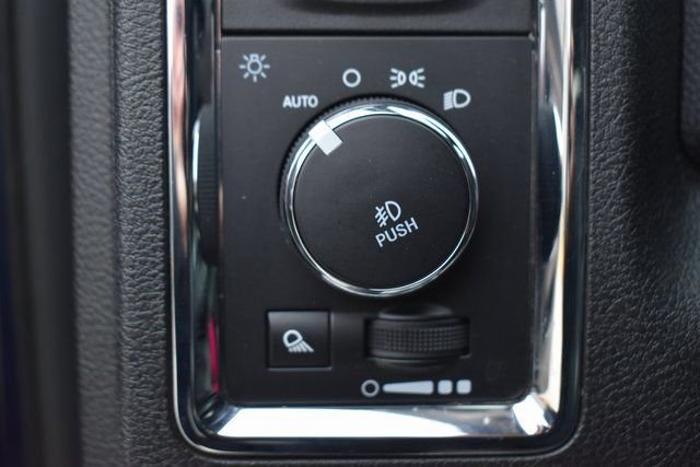 Used 2018 RAM 3500 Laramie image 25